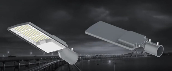 Lampe extérieure menée imperméable IK09 de cellule photo-électrique de réverbère IP66