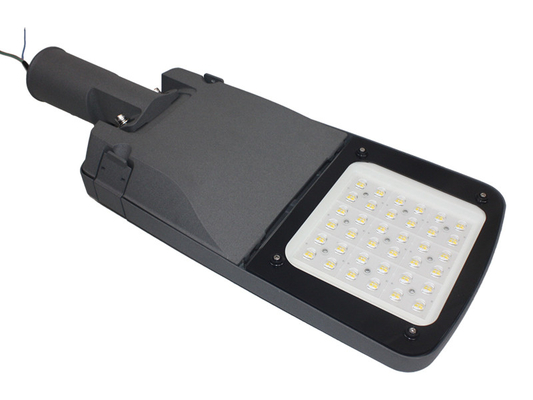 efficacité lumineuse élevée de logement futée de réverbère du capteur LED de la place 150W