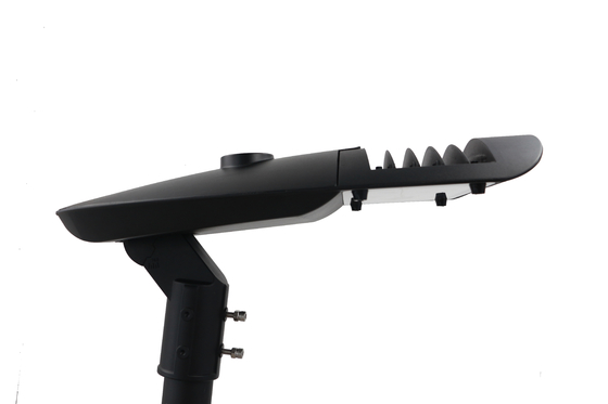les réverbères extérieurs imperméables de 140lm/W Ik08 60W IP66 LED aluminium de moulage mécanique sous pression