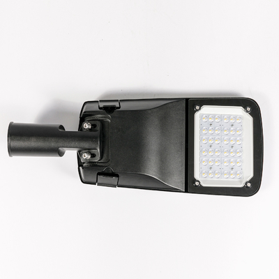 La lampe IP66 de route de puissance élevée moulage mécanique sous pression le réverbère en aluminium 30w 50w 100w