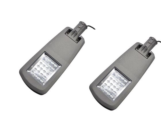 Le moulage mécanique sous pression IP66 imperméable qu'en aluminium IK08 a mené le réverbère 3000K Ra80 120lm/W pour la route