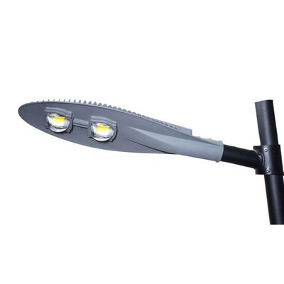 Facile d'installation ip65 éclairage de rue étanche 50w 100w pour les parkings