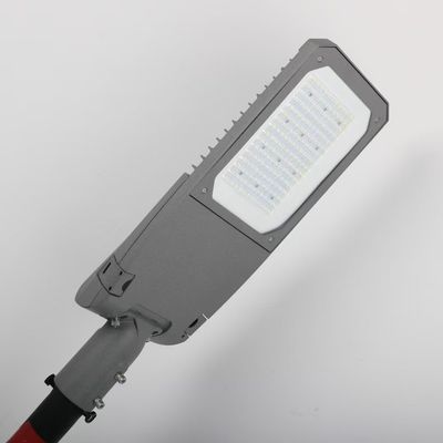 Style économique 4 tailles Armatures d'éclairage de rue à LED 40w 60w 150w 300w Pour la route