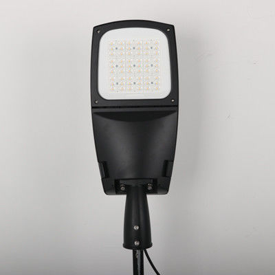 Lumières de rue à LED en alliage d'aluminium de 30 W à 200 W avec une durée de vie supérieure à 50 ans