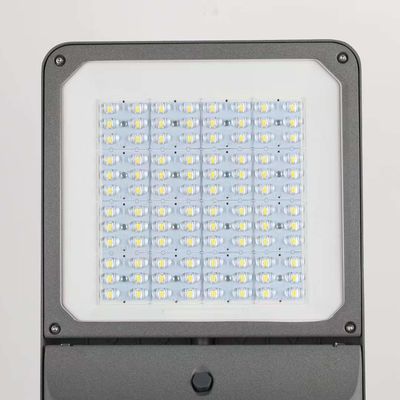 Éclairage extérieur LED pour quartier résidentiel avec une efficacité de 130 à 190lm/w et une durée de vie de 50 ans