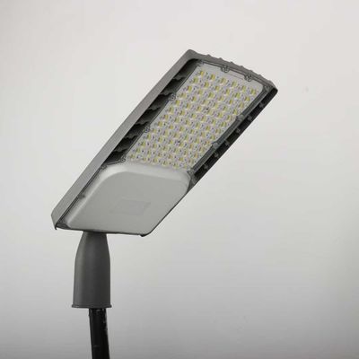 Éclairage de rue à LED de qualité IP66 avec facteur de puissance élevé et conception originale