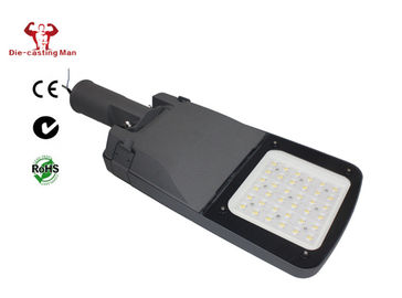 Taille moyenne économique ZHSL-19-80 du réverbère de LED 100W avec IP66, IK08